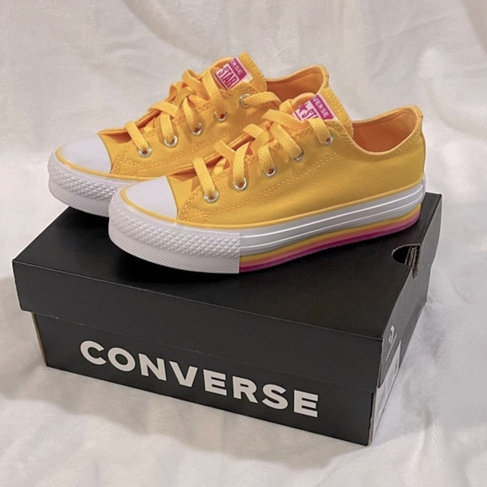 Converse Girls Eva Platform Chuck Taylors